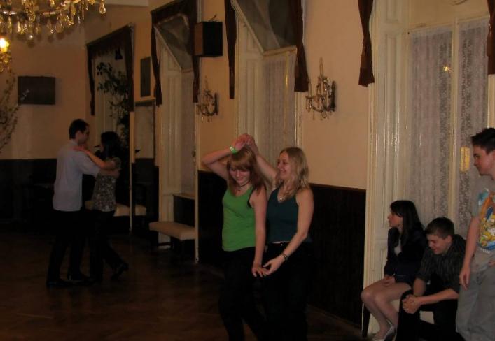 image166.jpg