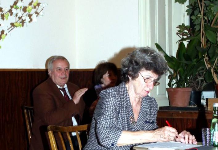 image131.jpg