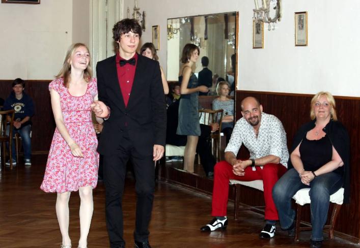 image301.jpg